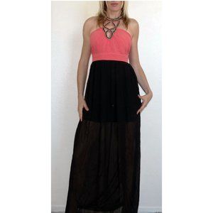 new maxi dress two tone w necklace like